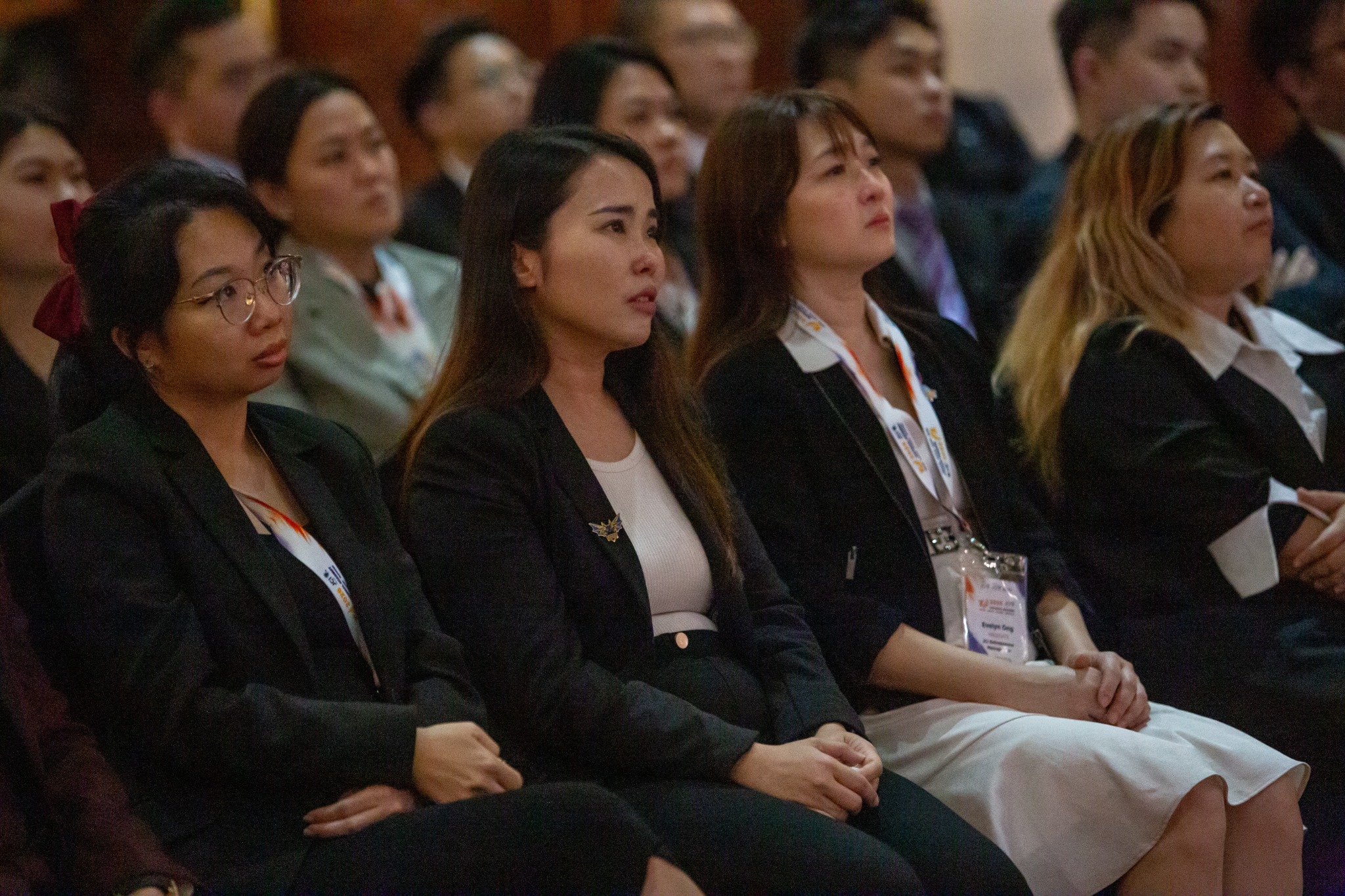 Participants during an emotional gratitude session